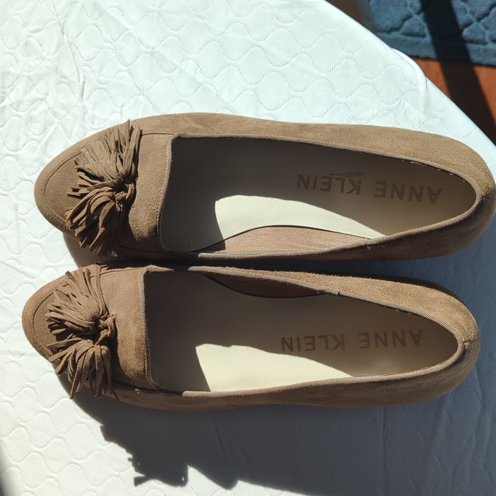Ann Klein Flats